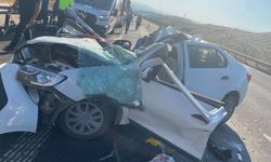 Gaziantep'te otomobilin tıra çarpması sonucu 1 kişi öldü, 6 kişi yaralandı