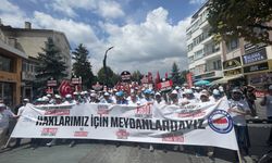 Memur-Sen Konfederasyonuna bağlı sendikalar Bolu'dan Ankara'ya yürüyüş başlattı