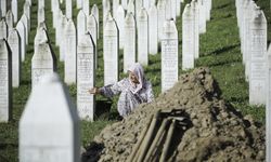 Srebrenitsa Soykırımı'nın 14 kurbanı bugün toprağa verilecek