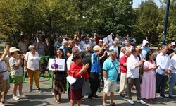 Arnavutluk'ta Belediye Başkanı Veliaj'ın istifası talebiyle yapılan protestolar sürüyor