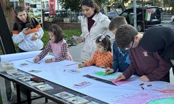 Ardahan ve Erzincan'da çocuklar hayallerindeki Filistin'i hem yazdı hem çizdi