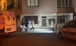 Bağcılar'da polis aracına EYP ve molotofkokteyli atıldı