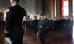 Büyük Önder Atatürk için Anıtkabir'de devlet töreni düzenlendi