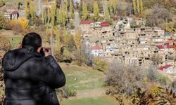 Sonbahar renklerine bürünen Bitlis'in köyleri fotoğrafçıları ağırladı