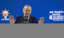 Cumhurbaşkanı Erdoğan: "Muhalefetin çapını görmek için Suriye'deki gelişmelere bakmak yeterli. Dış politikaya dair hiçbir fikirlerinin olmadığını son iki haftada tekrar gördük"