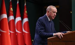 Cumhurbaşkanı Erdoğan: "(Kartalkaya'daki yangın) 22 Ocak 2025 Çarşamba günü yurdumuzda ve dış temsilciliklerimizde güneşin batışına kadar bayraklarımız yarıya çekilecektir"