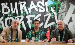 Kocaelispor, orta saha oyuncusu Samet Yalçın'ı kadrosuna kattı