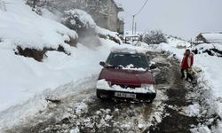 Malatya'da kar nedeniyle mahsur kalan hamile kadın hastaneye yetiştirildi