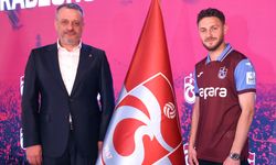 Trabzonspor, Mustafa Eskihellaç için imza töreni düzenledi