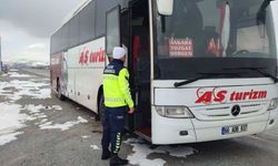 Yozgat'ta yolcu otobüsleri sivil jandarma ekiplerince denetlendi