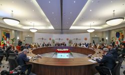 Filistin'i Destekleyen Parlamentolar Grubu Yuvarlak Masa Toplantısı yapıldı