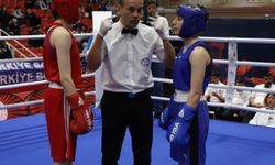 Samsun'da 22 Yaş Altı, Genç ve Yıldız Kadınlar Türkiye Boks Şampiyonası sona erdi
