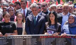 CHP Genel Başkanı Özel, Soma'da maden işçilerini anma programlarına katıldı: