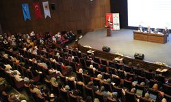 TDV'nin "Uluslararası Öğrenci Sempozyumu" Ankara'da başladı