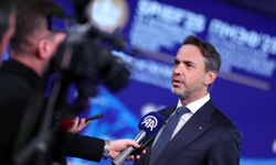 Bakan Bayraktar: "(İsrail'in İran'a saldırıları) Enerji sektörümüz oldukça güçlü ve dayanıklı durumda"