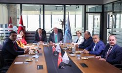 CHP Genel Başkanı Özel, Memleket Partisi Genel Başkanı İnce'yi ziyaret etti