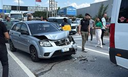 D-100 kara yolunun Kocaeli kesiminde 2 kişinin yaralandığı kaza ulaşımı aksattı