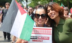 GÜNCELLEME - Paris'te Filistin destekçileri, Gazze halkıyla dayanışma amacıyla yürüyüş düzenledi