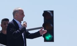TÜRK-İŞ, Hazine ve Maliye Bakanlığı önünde miting yaptı