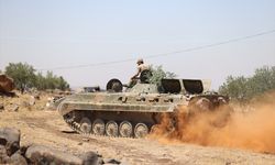 İsrail Suriye’nin Süveyda kent merkezine hava saldırısı düzenledi