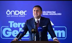 LGS sınavında Türkiye birincisi olan imam hatipli öğrenciler İstanbul'da buluştu