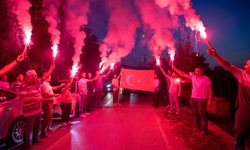 Sakarya'da köylüler, "15 Temmuz Demokrasi ve Milli Birlik Günü"nde araç konvoyu oluşturdu