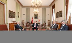 TBMM Başkanı Numan Kurtulmuş, HÜDA PAR Genel Başkanı ve beraberindeki heyeti kabul etti
