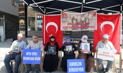 Muşlu aileler DEM Parti önündeki eylemlerini sürdürdü