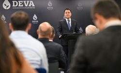 Yeniden Refah Partisi Genel Başkanı Erbakan'dan DEVA Partisi Genel Başkanı Babacan'a ziyaret