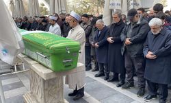 11. Cumhurbaşkanı Abdullah Gül, Kayseri'de yengesi Firdes Gül'ün cenaze törenine katıldı