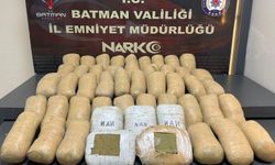 Batman'da bir tırda 51 kilo 300 gram toz esrar ele geçirildi
