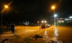 Çanakkale'de sağanak nedeniyle Kepez Çayı taştı