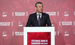 CHP Genel Başkanı Özel, Toplumsal Barış ve Demokrasi Konferansı'nda konuştu: