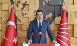 CHP Sözcüsü Emre, İstanbul'da basın toplantısı düzenledi: