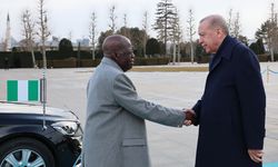 Cumhurbaşkanı Erdoğan, Nijerya Cumhurbaşkanı Tinubu'yu resmi törenle karşıladı