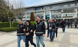 Düzce merkezli dolandırıcılık operasyonunda 5 zanlı yakalandı