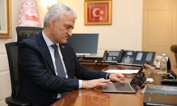 Düzce Valisi Mehmet Makas, AA'nın 'Yılın Kareleri' oylamasına katıldı