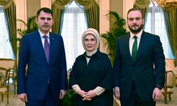 Emine Erdoğan, COP31 Başkanı olarak görevlendirilen Bakan Kurum ve Yüksek Düzeyli İklim Şampiyonu Ağırbaş'la görüştü