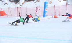 Erzincan'da Snowboard Cross Avrupa Kupası yarışları sona erdi