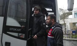 GÜNCELLEME 2 - İstanbul'daki uyuşturucu soruşturması kapsamında gözaltına alınan şüpheliler adli tıpta