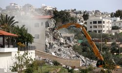 İsrail ordusu, Batı Şeria'da Filistinlilere ait 3 evi yıktı