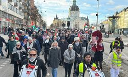 İsveç'te, İsrail'in Gazze'ye saldırıları ve yardım girişini kısıtlaması protesto edildi