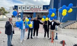 İzmir'de lösemi tedavisi süren 3 yaşındaki Afra için gökyüzüne balonlar bırakıldı