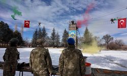 Kara Kuvvetleri Komutanı Orgeneral Tokel, 1'inci Komando Tugay Komutanlığında denetleme yaptı