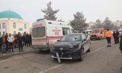 Kars'ta otomobilin çarptığı kişi ağır yaralandı