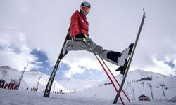 Kayakla atlamaya kiralık ekipmanla başladı, üçüncü kez olimpiyat sahnesine çıkıyor