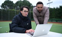 Milli okçu Mete Gazoz ve teknik direktör Ergin, AA'nın 'Yılın Kareleri' oylamasına katıldı