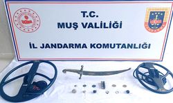 Muş'ta Osmanlı dönemine ait olduğu değerlendirilen tarihi eserler ele geçirildi