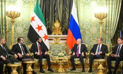 Rusya Devlet Başkanı Putin ve Suriye Cumhurbaşkanı Şara Moskova'da görüştü