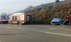 Sinop'ta otomobilin devrildiği kazada 5 kişi yaralandı